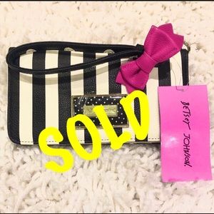 Betsey Johnson wristlet /wallet